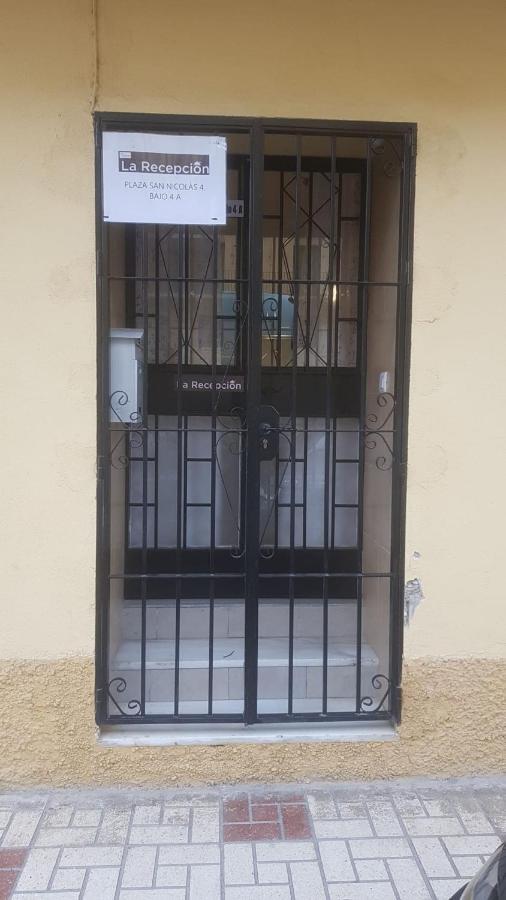 C52 - Seaside 2 Bedrooms By The Center Malaga Luaran gambar